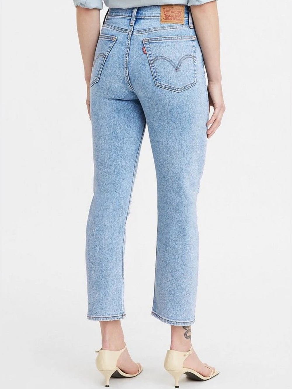 Levi’s wedgie straight bridge of bellflower 25 distressed high rise denim jeans